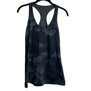 Lululemon Athletic Digital Print Floral/Camo Racerback Tank EUC SZ s/m